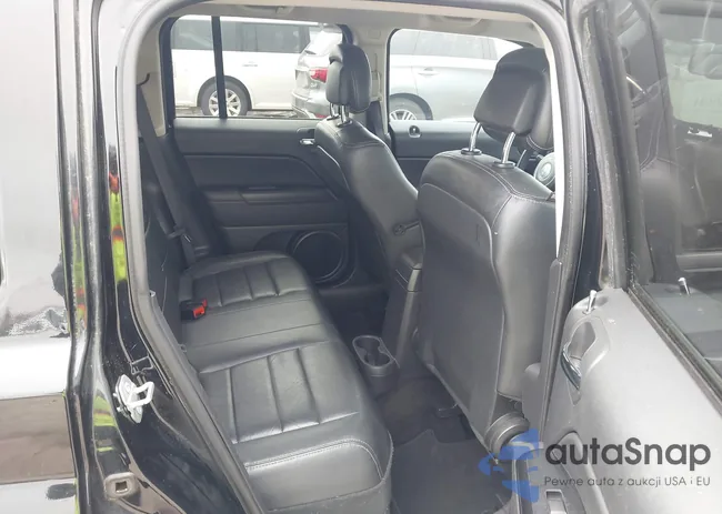 1C4NJPFA3GD583565: 44230901