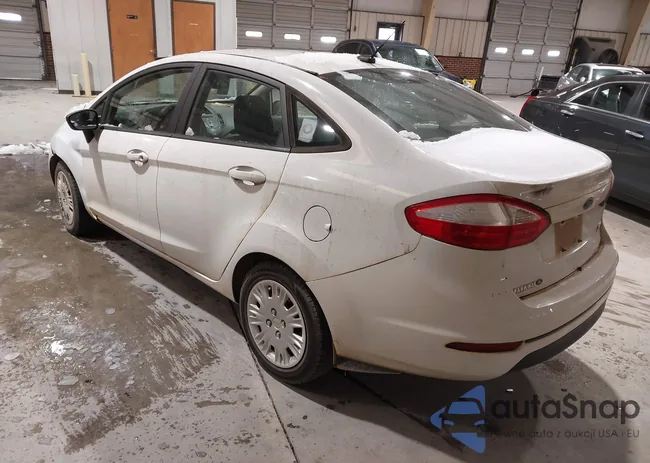 3FADP4AJ0FM207642: 44230906