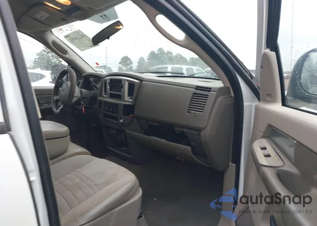 1D7HA18N28J123428: 44229953