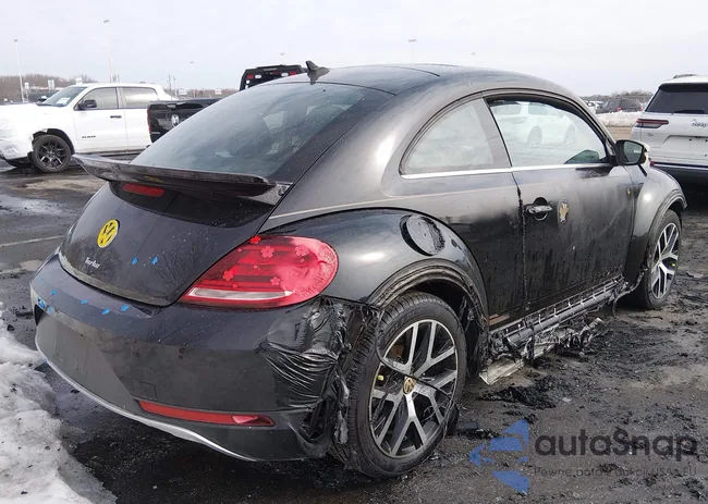 3VWSD7AT0JM711577: 44230069