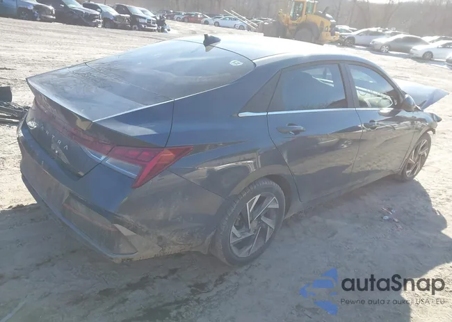 KMHLS4DGXSU876412: 44230106