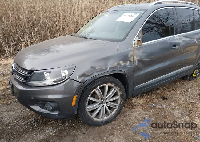 WVGAV3AX0DW624219: 44230204