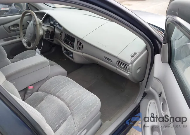 2G4WS52J6Y1194018: 44230233