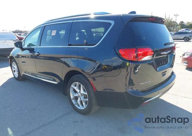 2C4RC1EG5HR622752: 44230238