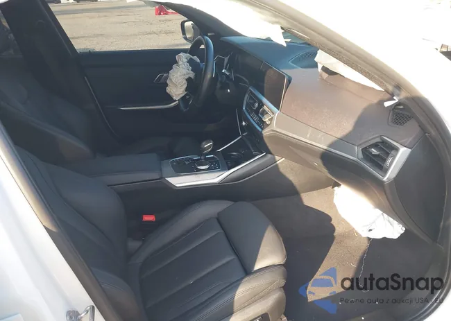 WBA5U9C03LFH59544: 44230323