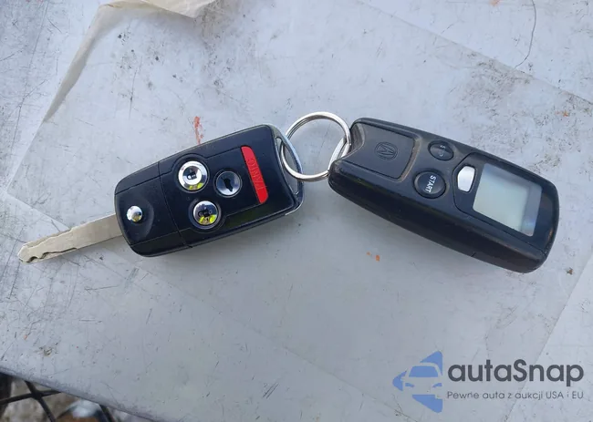 2HNYD2H64CH539873: 44231370