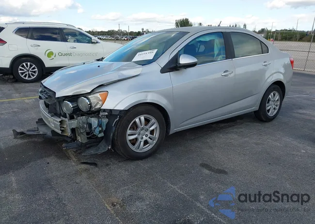 1G1JC5SH3D4158996: 44231395