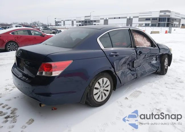 JHMCP26309C008356: 44231445