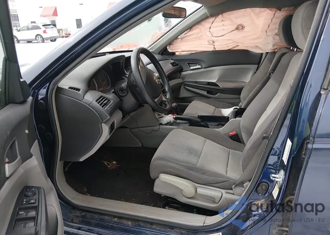 JHMCP26309C008356: 44231445