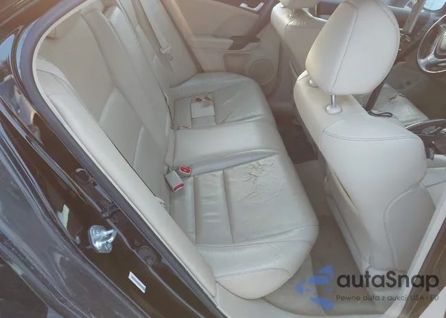 JH4CU2F60BC008737: 44231478