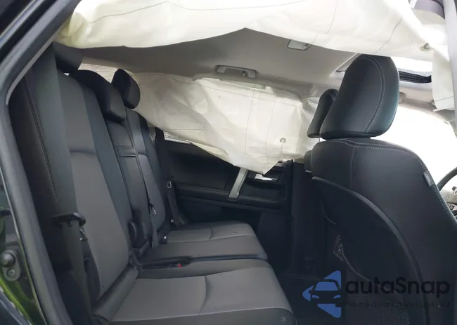 JTEBU5JR0G5323366: 44231532