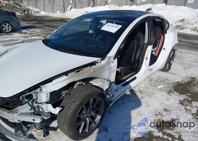 5YJ3E1EA1PF505420: 44231550