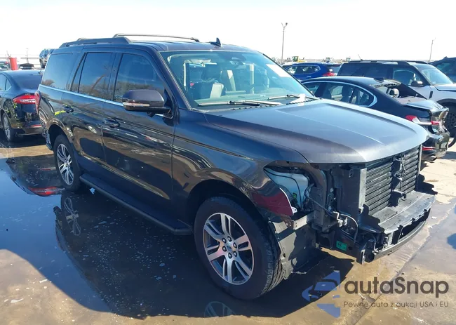 1FMJU1H8XREA51557: 44231552