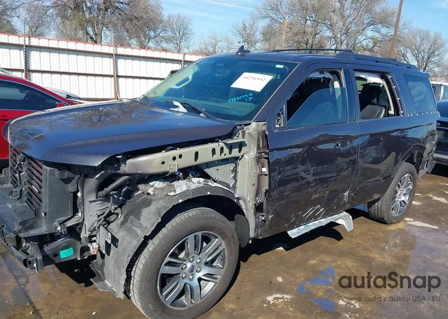 1FMJU1H8XREA51557: 44231552