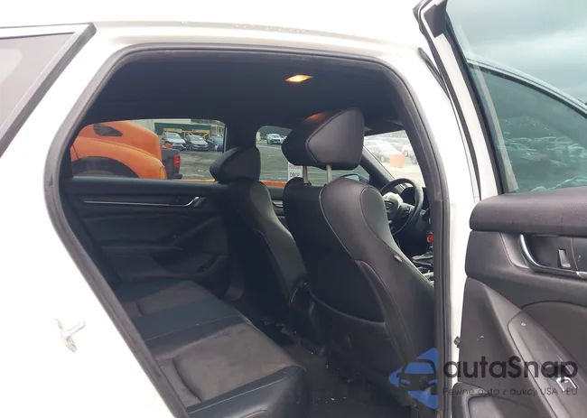 1HGCV1F30NA017020: 44231560