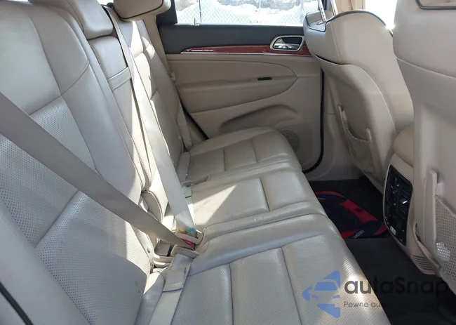 1C4RJFCGXCC325452: 44231582