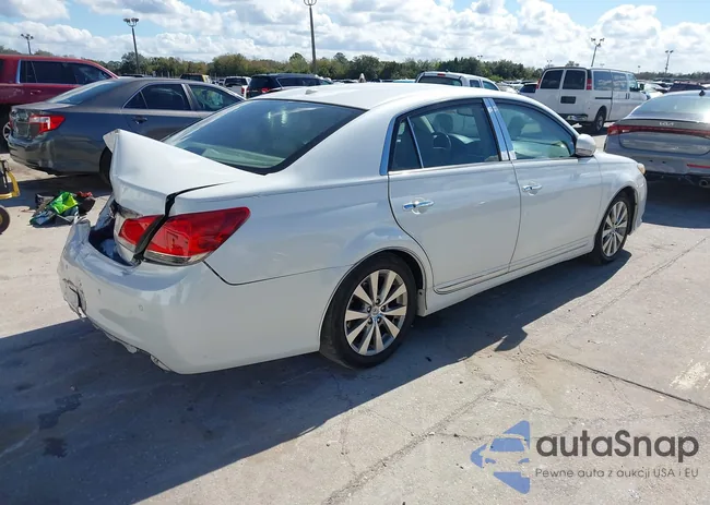 4T1BK3DB5BU431540: 44231588