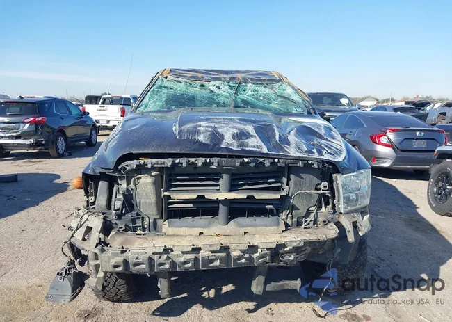 1C6RR7KG4HS600205: 44231612