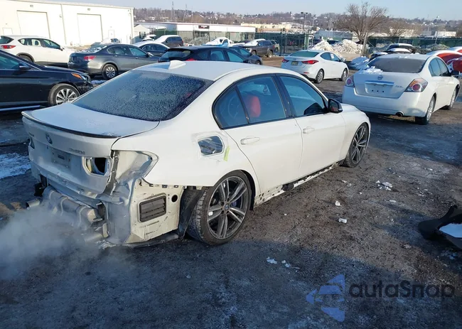 WBA8B7G54GNT14199: 44231621