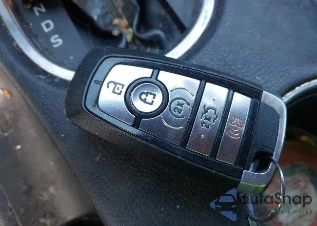 1FATP8UH7J5145425: 44231626