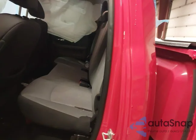 1C6RR7GG9RS149105: 44231737