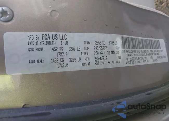 2C4RC1N73JR213140: 44231757