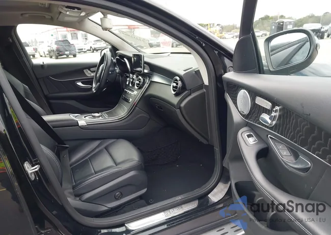 WDC0J4KB6JF296458: 44231865