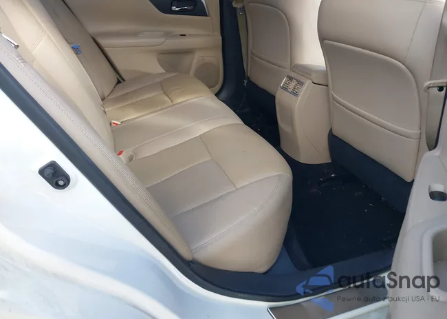 1N4AL3AP1GC263850: 44231913