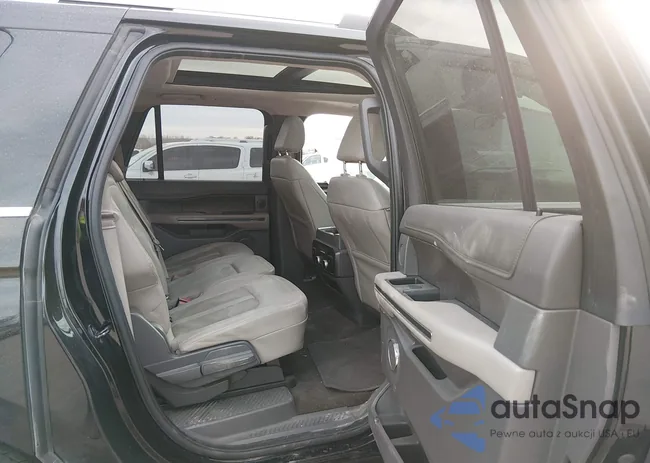 1FMJK2ATXMEA18383: 44231068