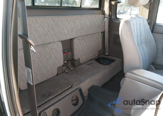 4TAWN72N5XZ553659: 44231157