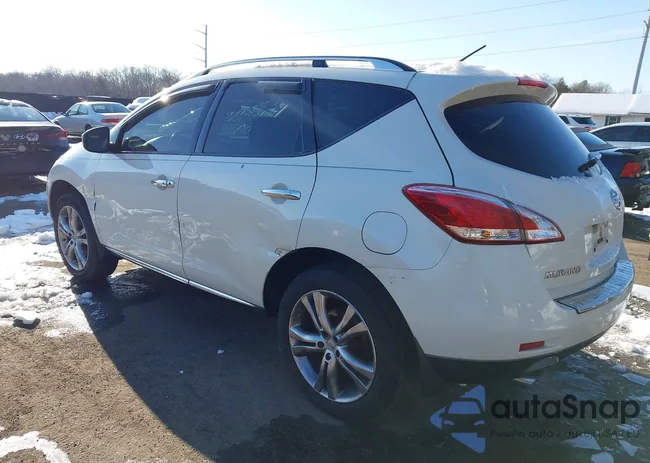 JN8AZ1MW0AW127672: 44231172