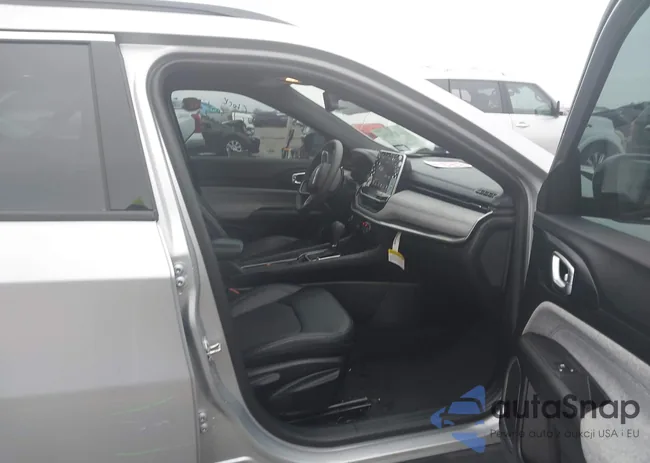 3C4NJDBN2ST598424: 44231216