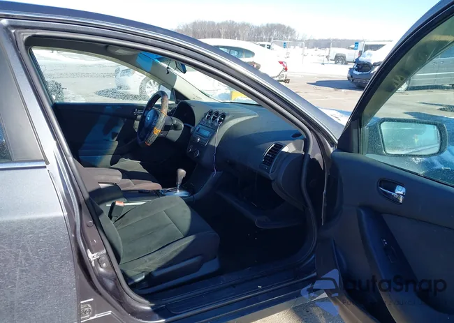 1N4AL2AP6BN478311: 44231242