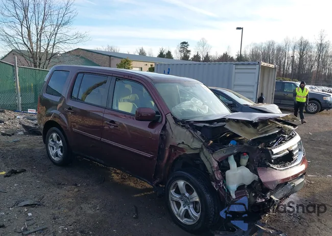 5FNYF4H47CB072805: 44231296