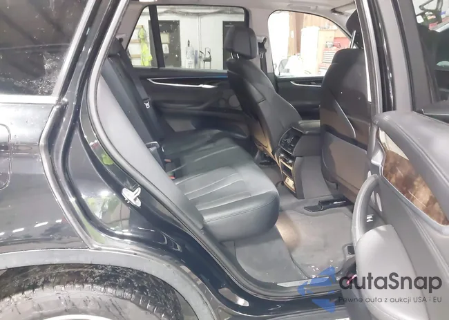 5UXKR0C53G0P26983: 44232331