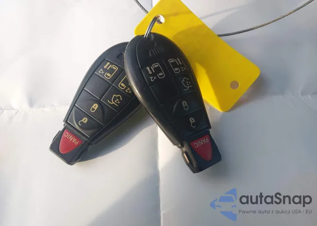 2C4RDGCG4DR637093: 44232385