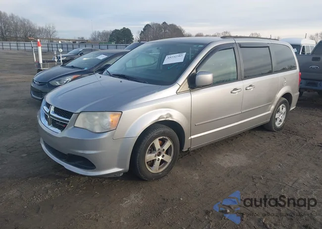 2C4RDGCG4DR637093: 44232385