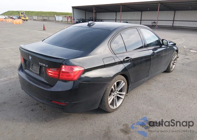 WBA3D3C52EK157192: 44232444