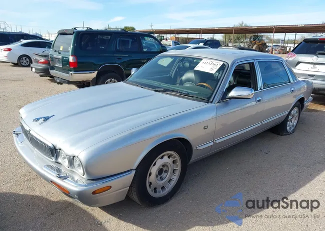 SAJFA24C3YLF01860: 44232582