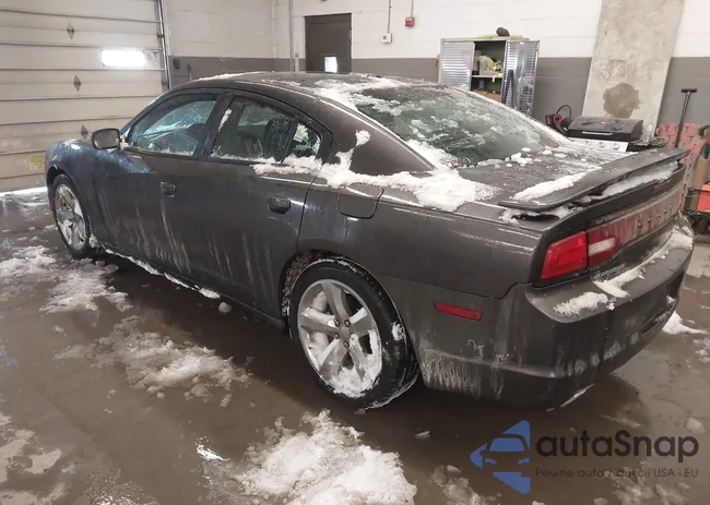 2C3CDXCT1DH715780: 44232611