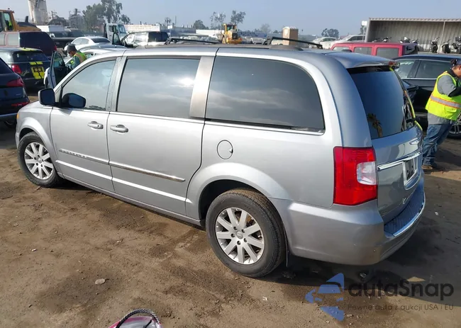 2C4RC1BG6ER447539: 44232617