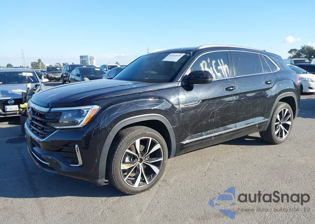 1V2FE2CA7RC208981: 44232624