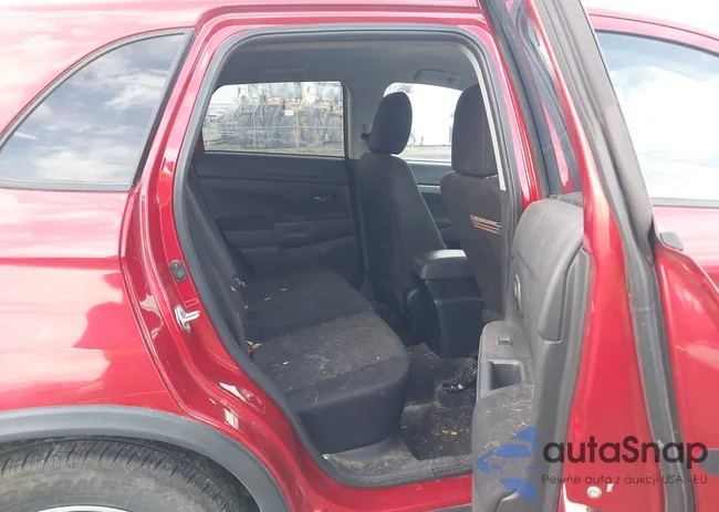 JA4AR3AW4GZ058630: 44232732