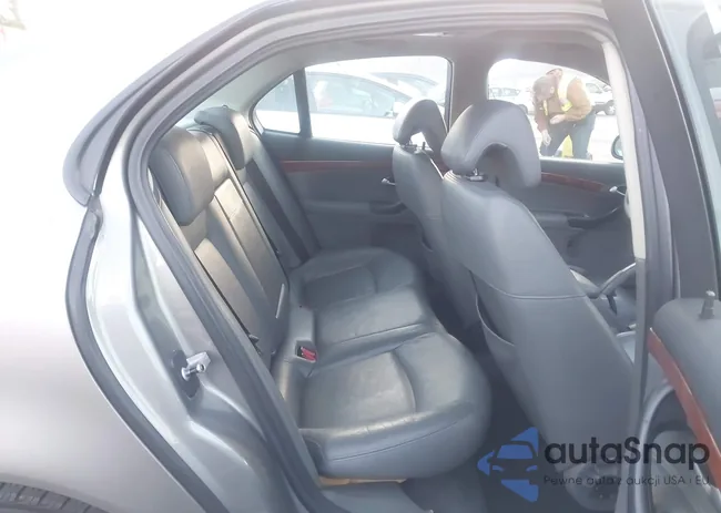 YS3FB49S841004256: 44232779