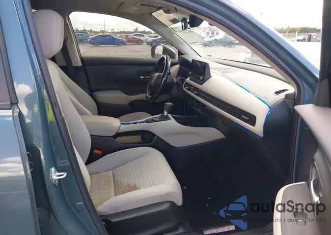 3CZRZ2H31RM704431: 44232807