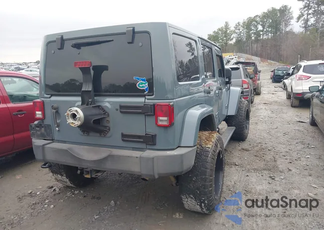 1C4HJWFG1FL527835: 44232879