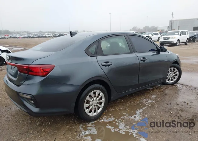 3KPF24AD9LE180958: 44232913