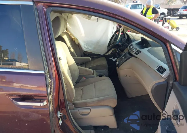 5FNRL5H40BB100865: 44232921