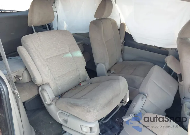 5FNRL5H40BB100865: 44232921