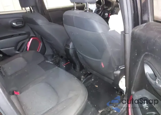 ZACCJBCT0FPB72512: 44232926